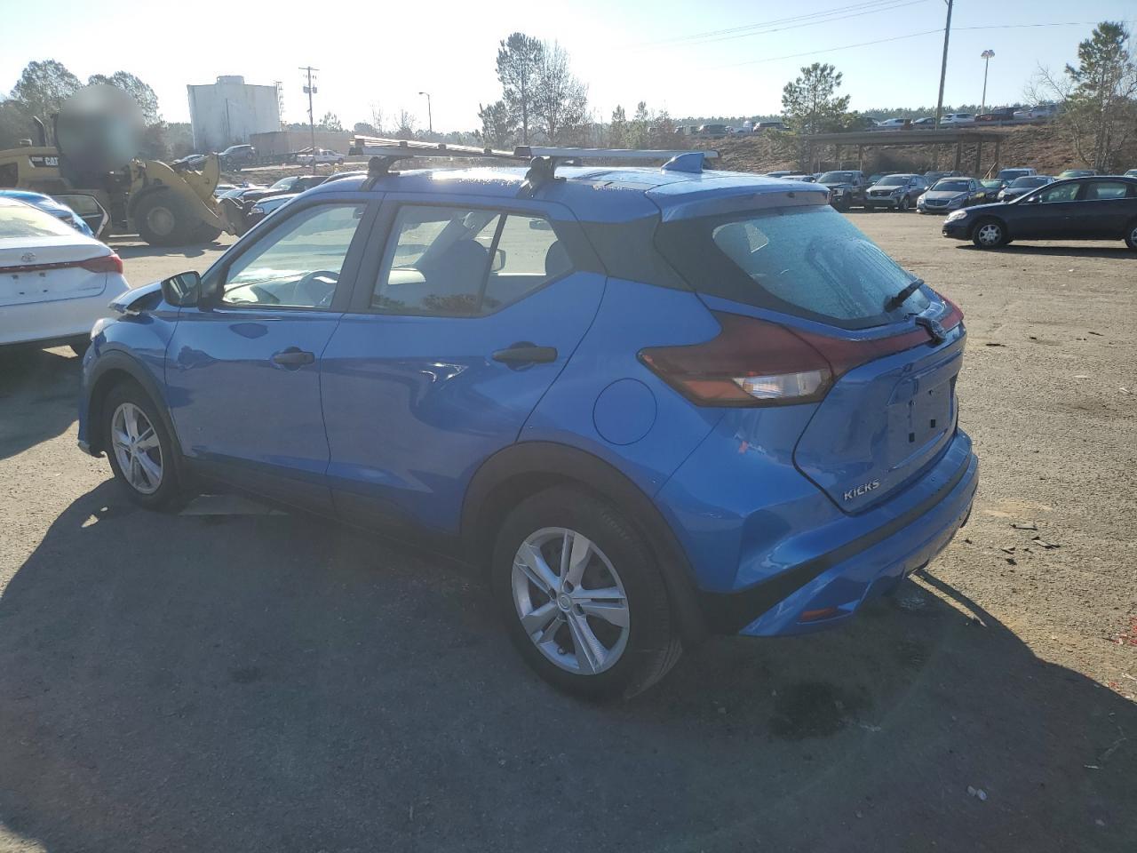 2024 Nissan Kicks - Image 2