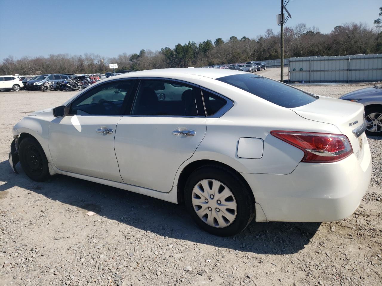 2013 Nissan Altima - Image 2