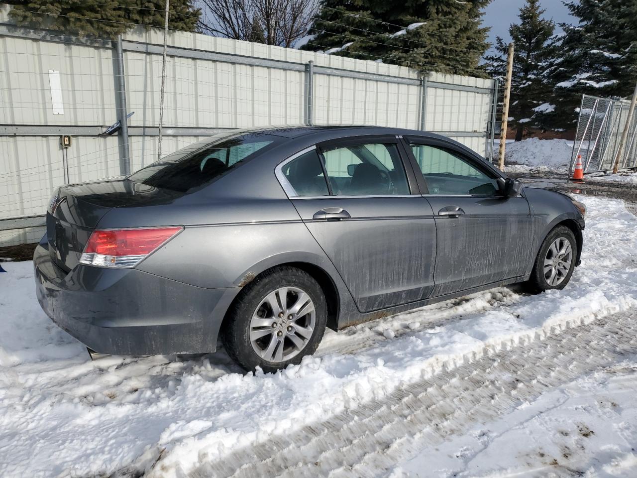 2010 Honda Accord - Image 3