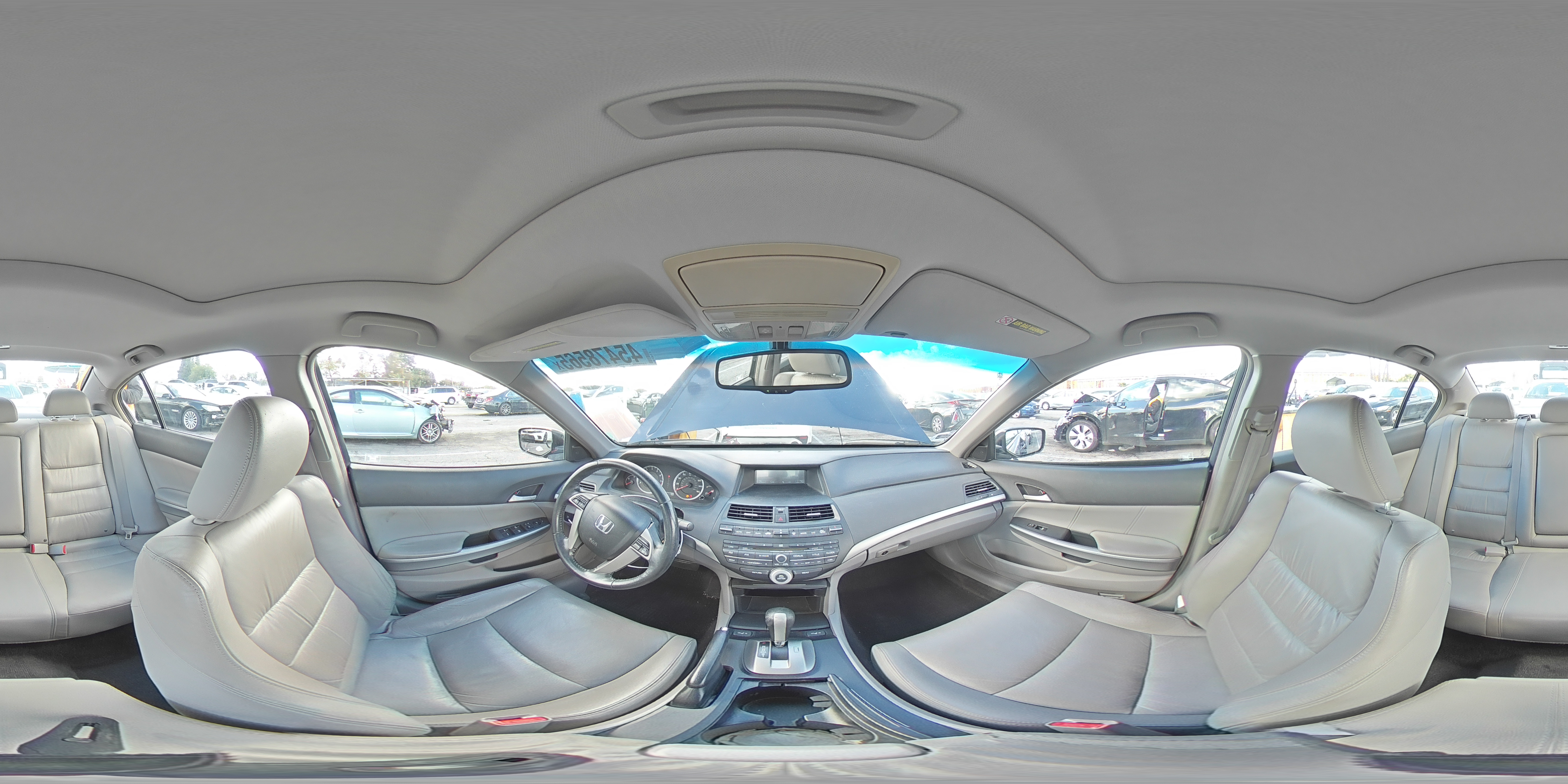 2009 Honda Accord - Image 12