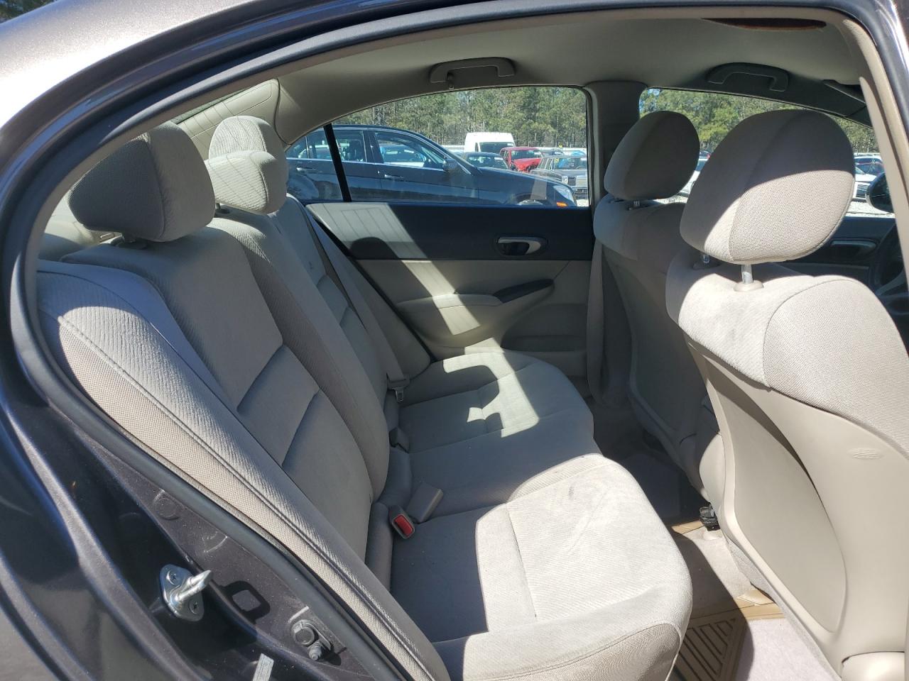 2011 Honda Civic - Image 10