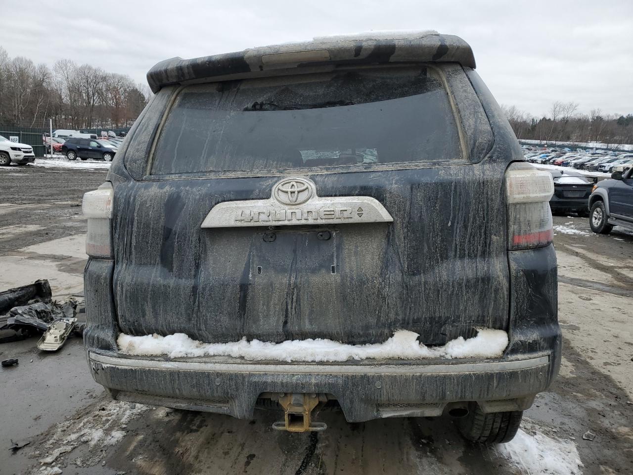 2015 Toyota 4Runner - Image 6