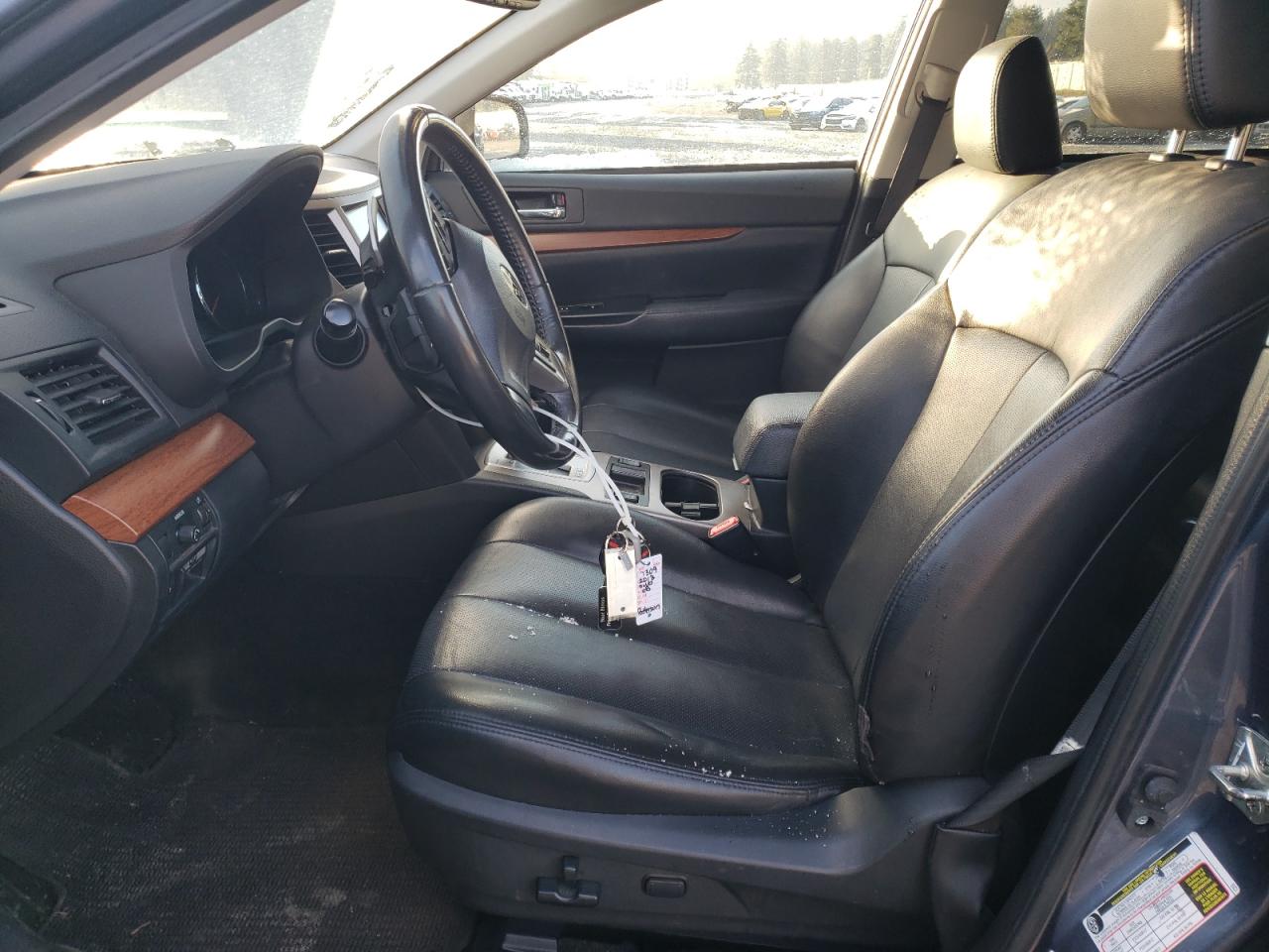 2013 Subaru Outback - Image 7