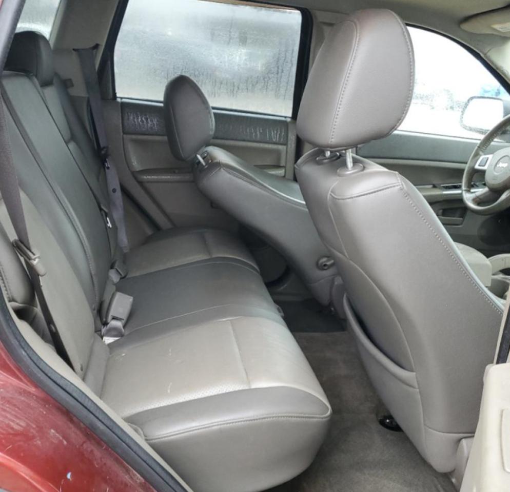2008 Jeep Grand Cherokee - Image 11