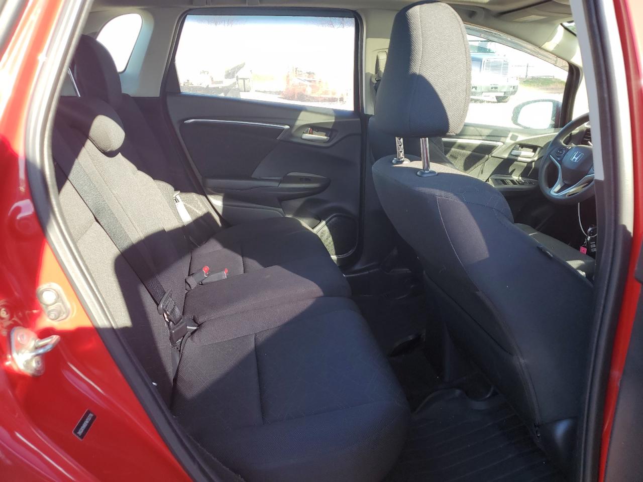 2015 Honda Fit - Image 10