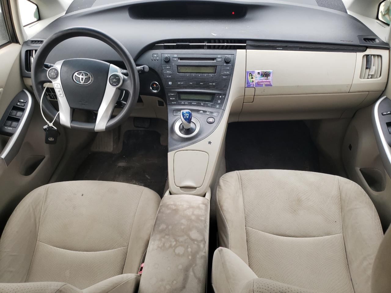 2010 Toyota Prius - Image 8