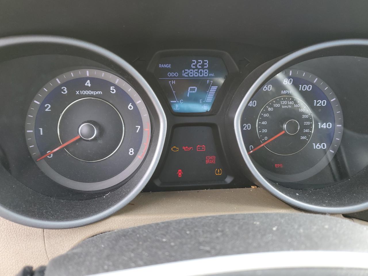 2011 Hyundai Elantra - Image 9