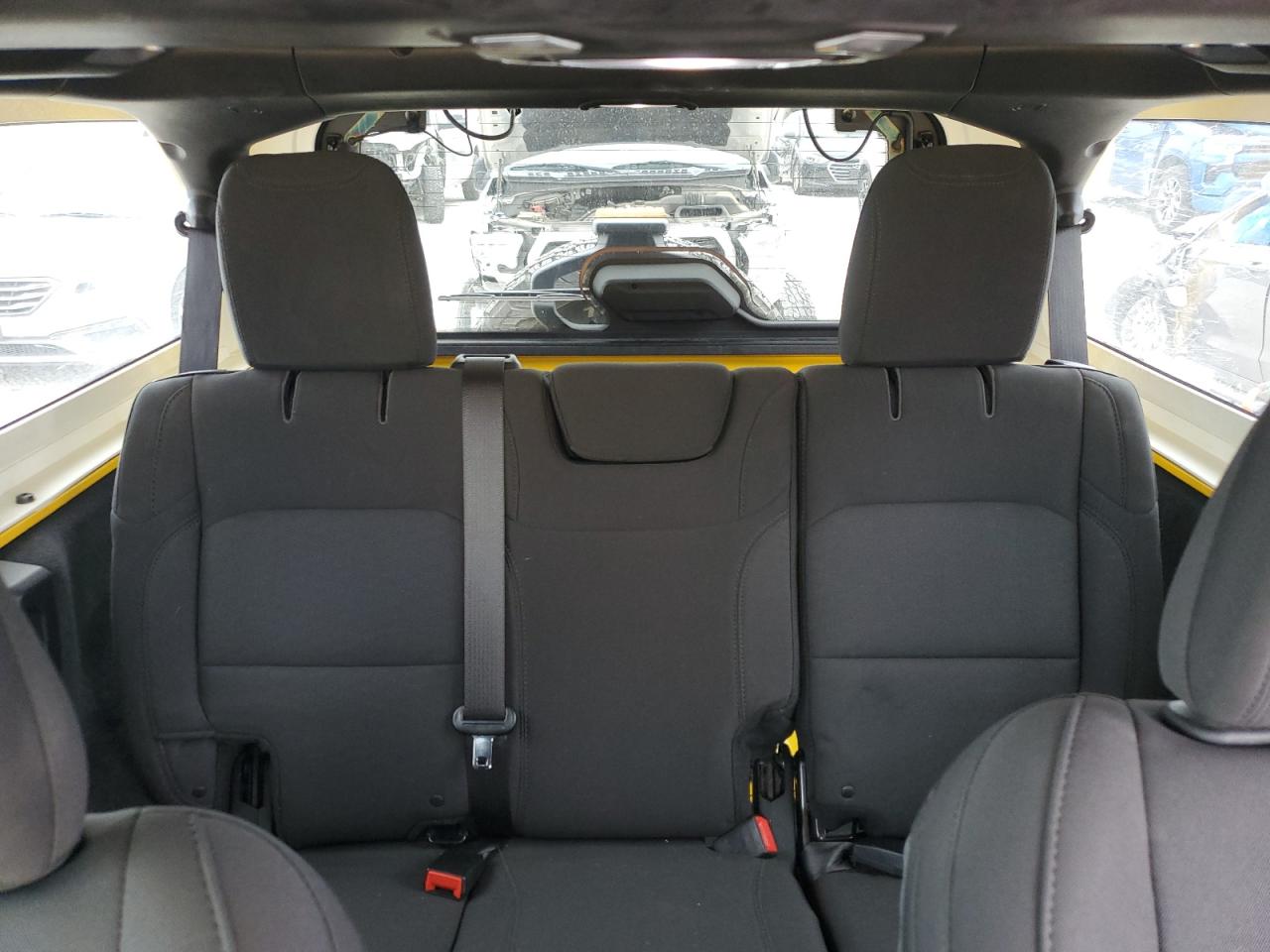 2018 Jeep Wrangler - Image 10