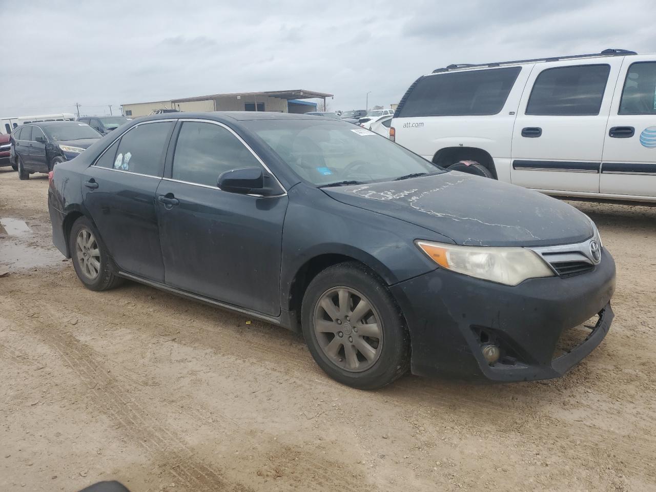 2012 Toyota Camry - Image 4
