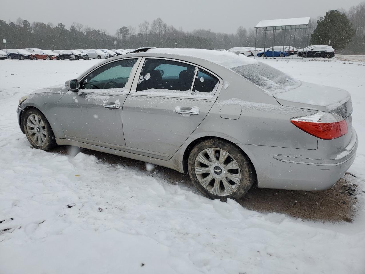 2009 Hyundai Genesis - Image 2