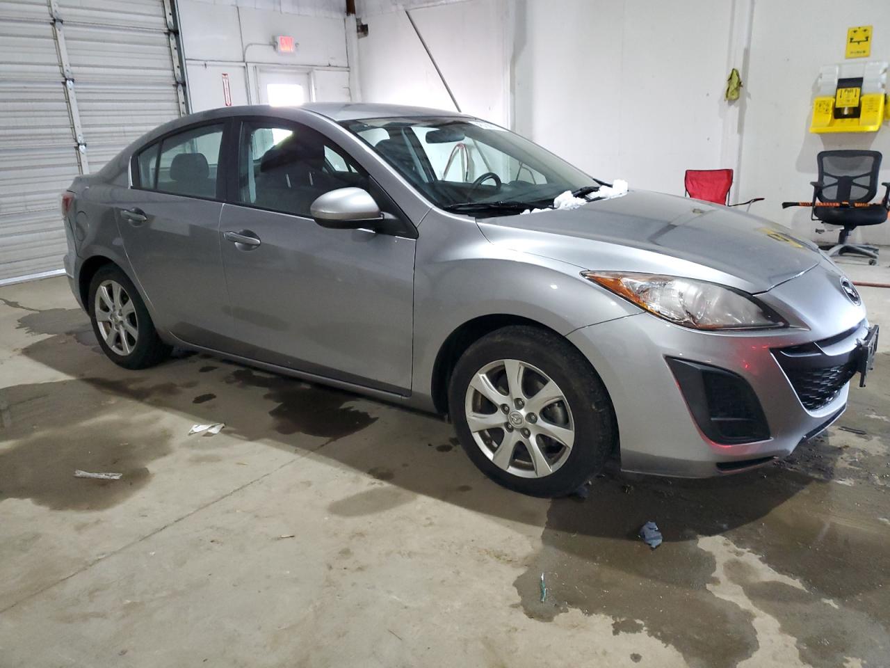 2011 Mazda 3 - Image 4