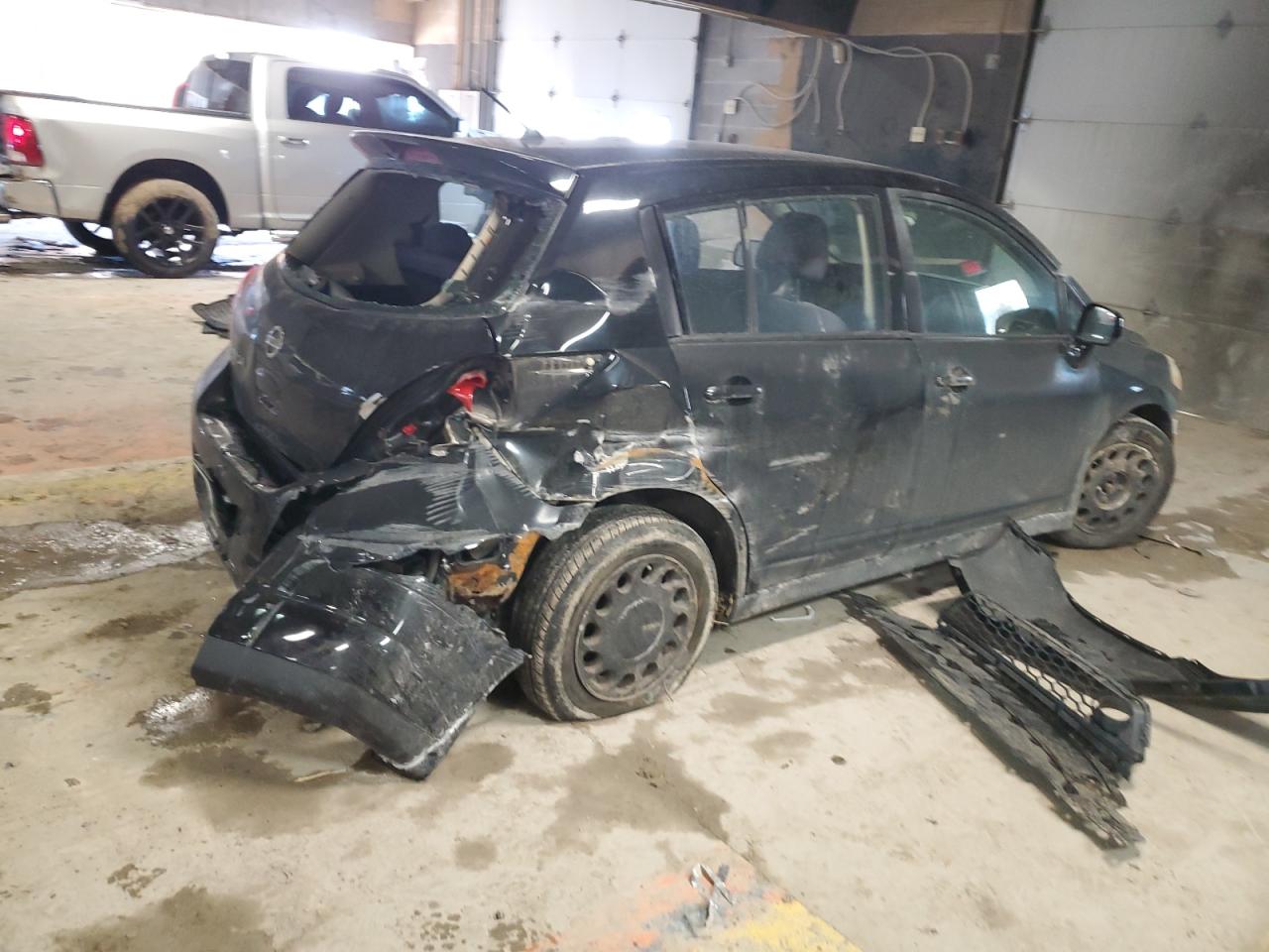 2008 Nissan Versa - Image 3