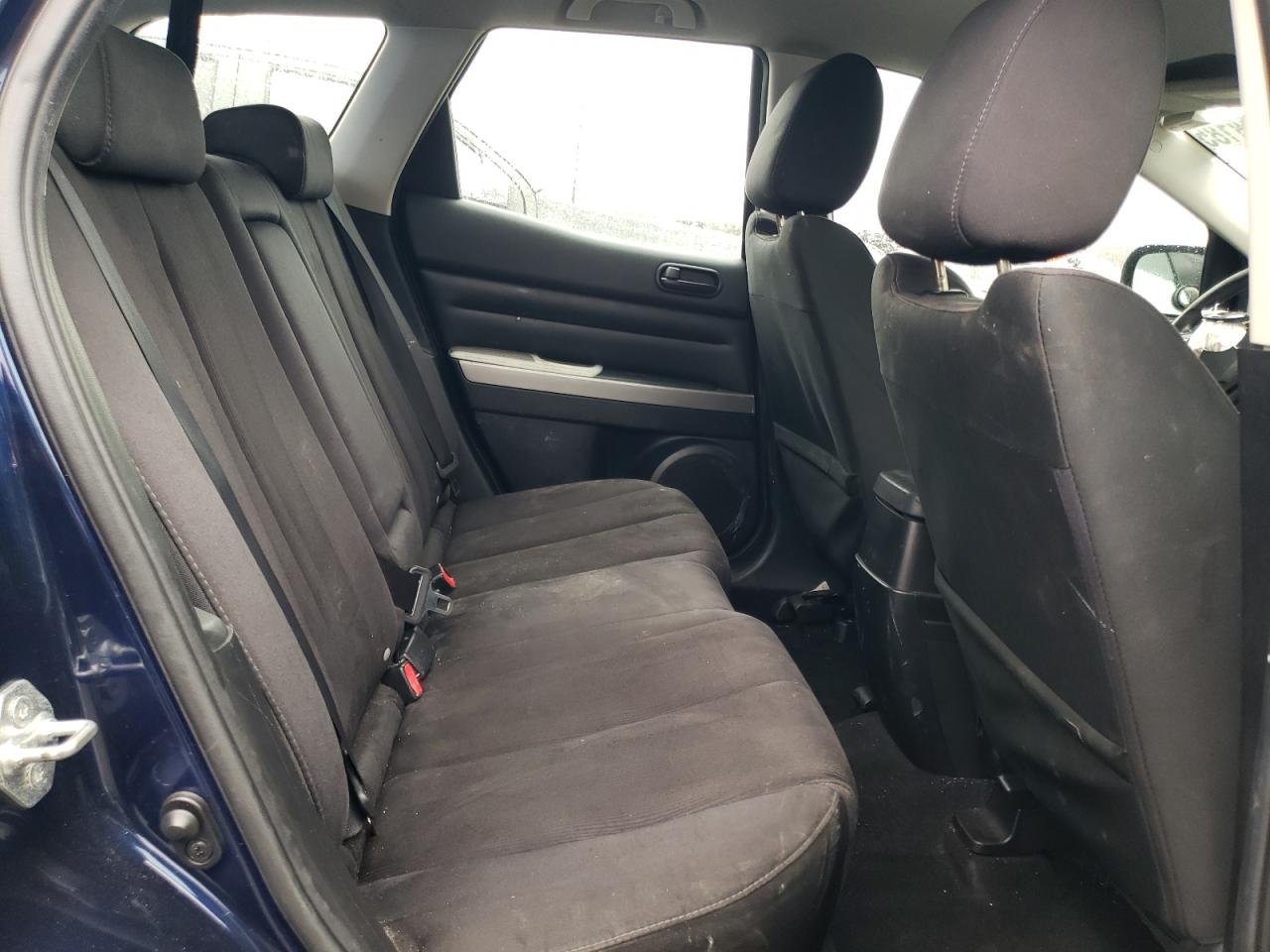 2010 Mazda CX-7 - Image 11
