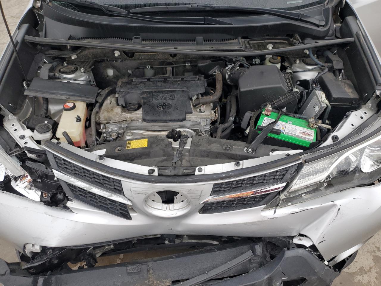 2015 Toyota RAV 4 - Image 12