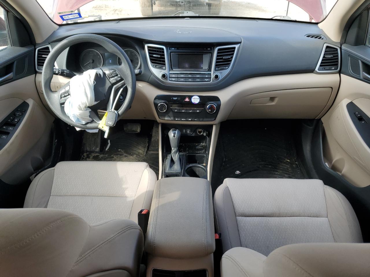 2017 Hyundai Tucson - Image 8