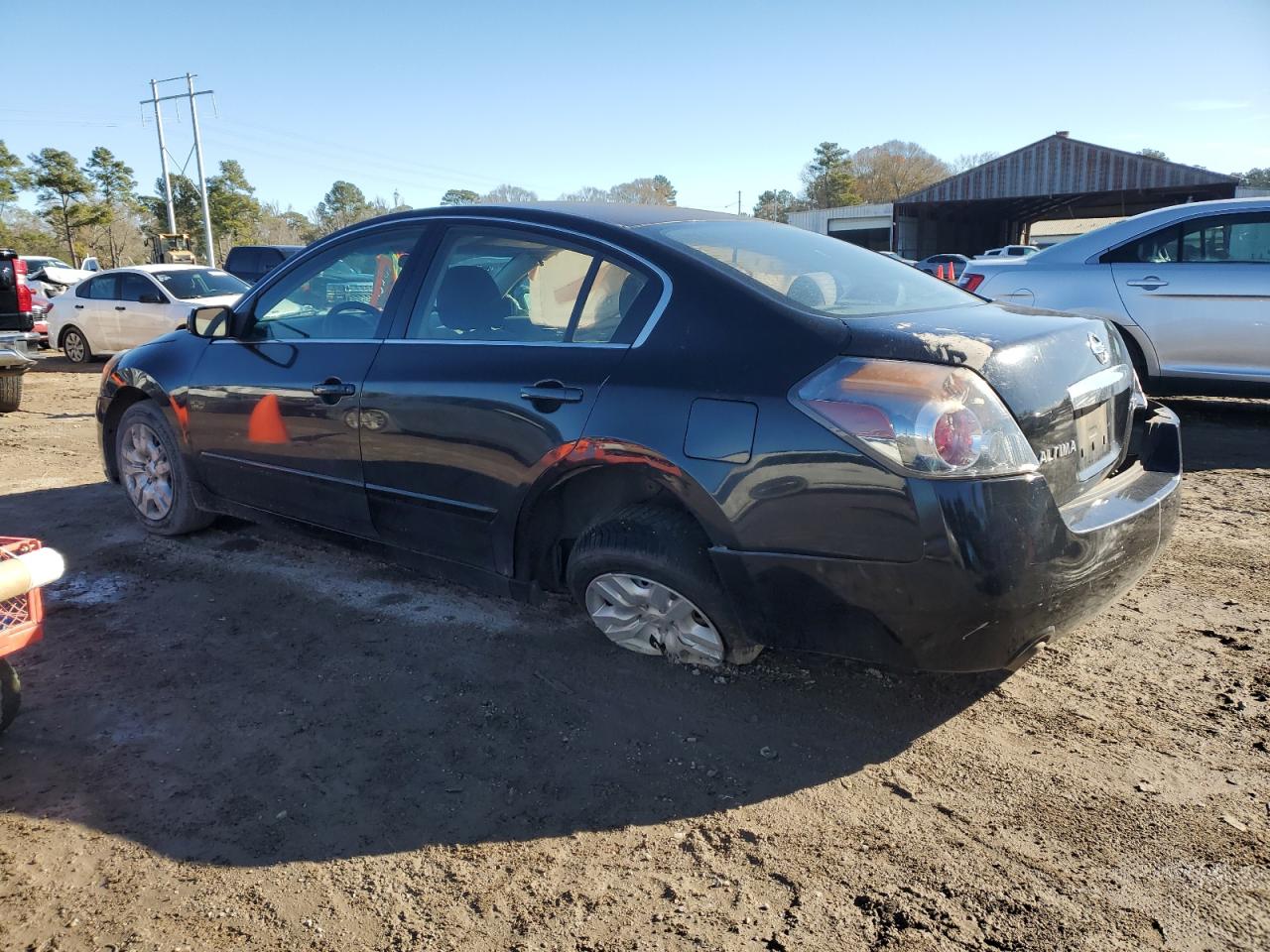 2012 Nissan Altima - Image 2
