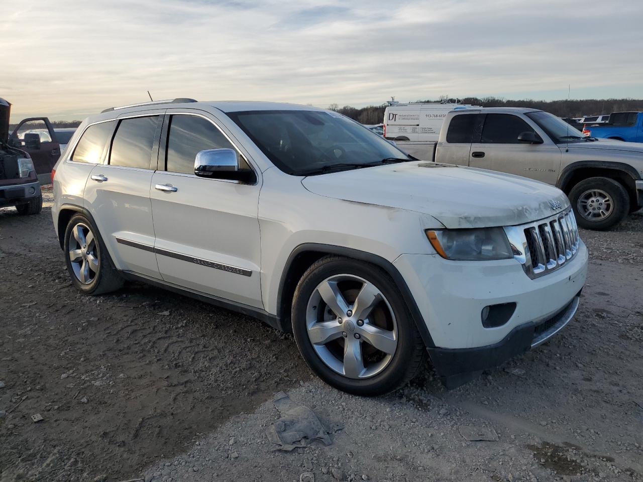2012 Jeep Grand Cherokee - Image 4