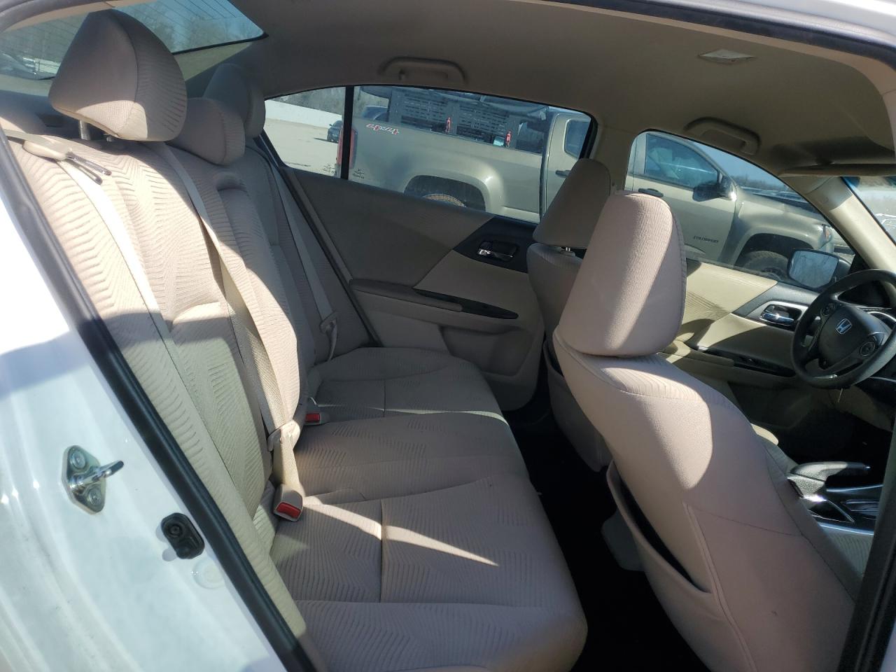 2015 Honda Accord - Image 10