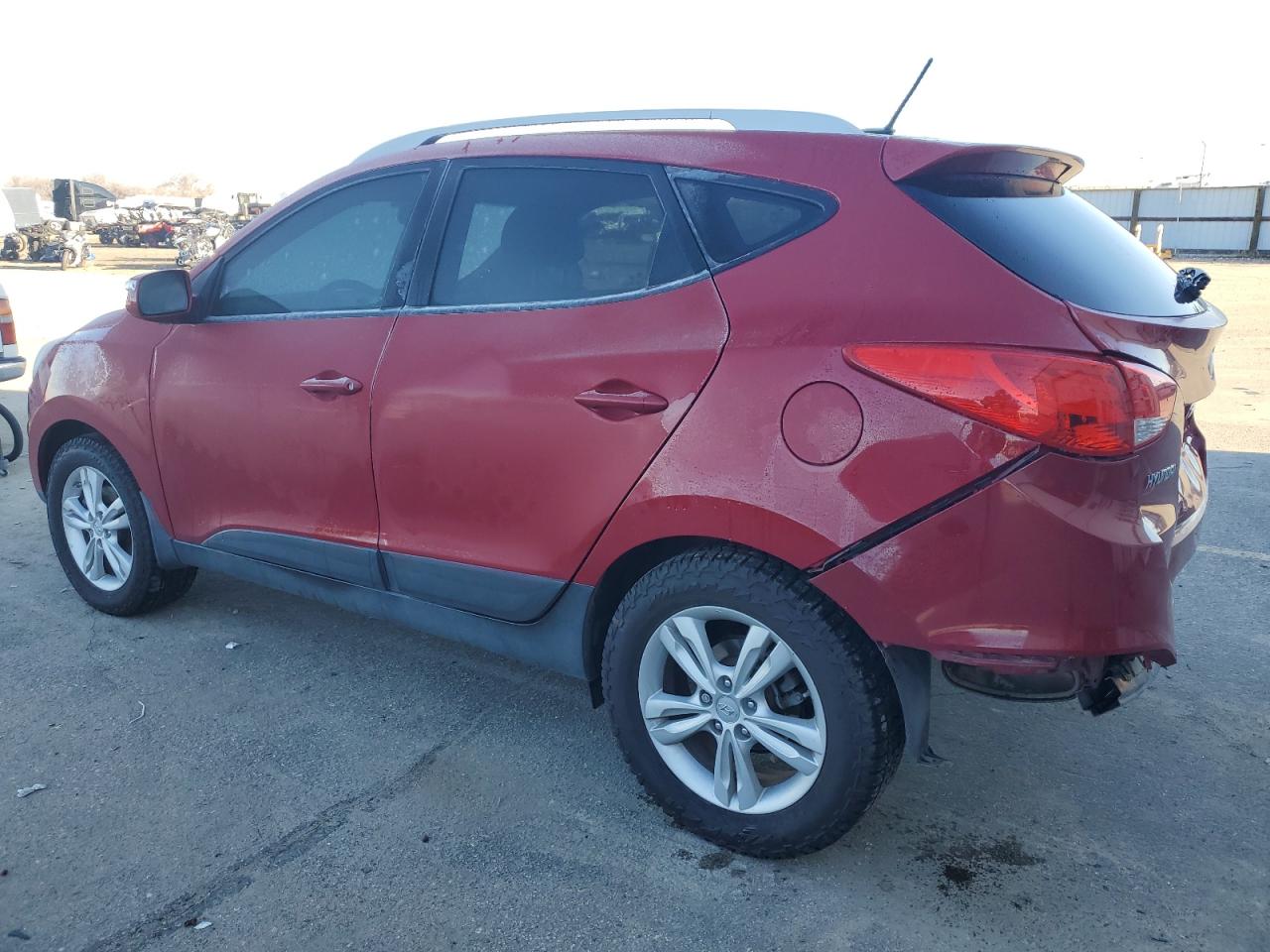 2012 Hyundai Tucson - Image 2