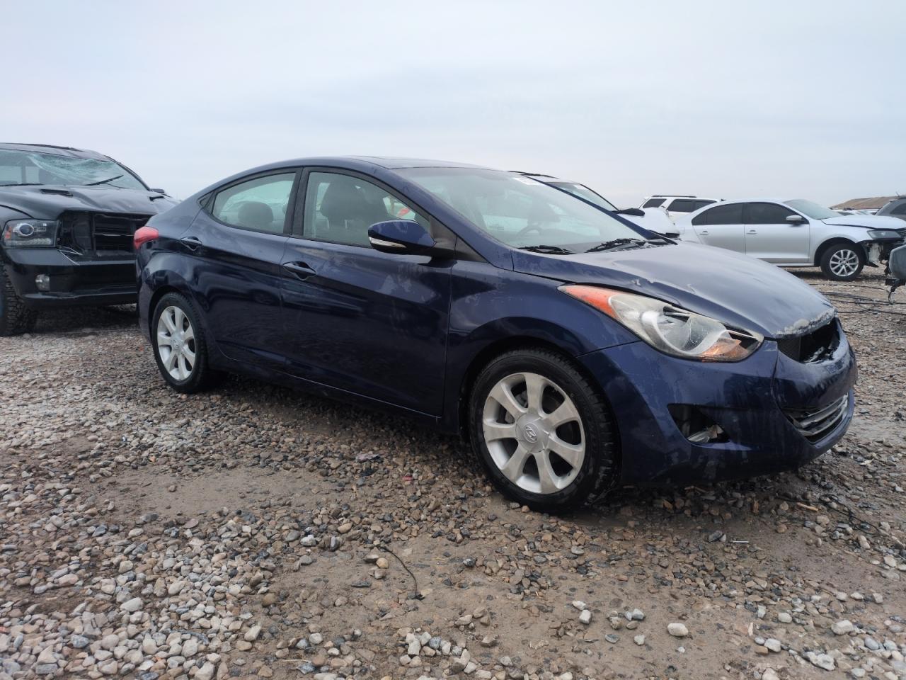 2012 Hyundai Elantra - Image 4