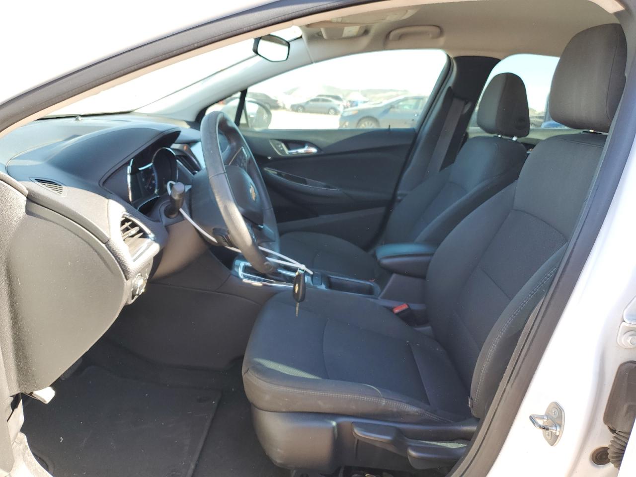 2017 Chevrolet Cruze - Image 7