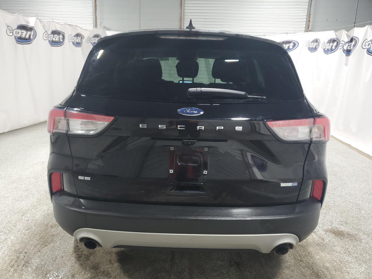 2020 Ford Escape - Image 6