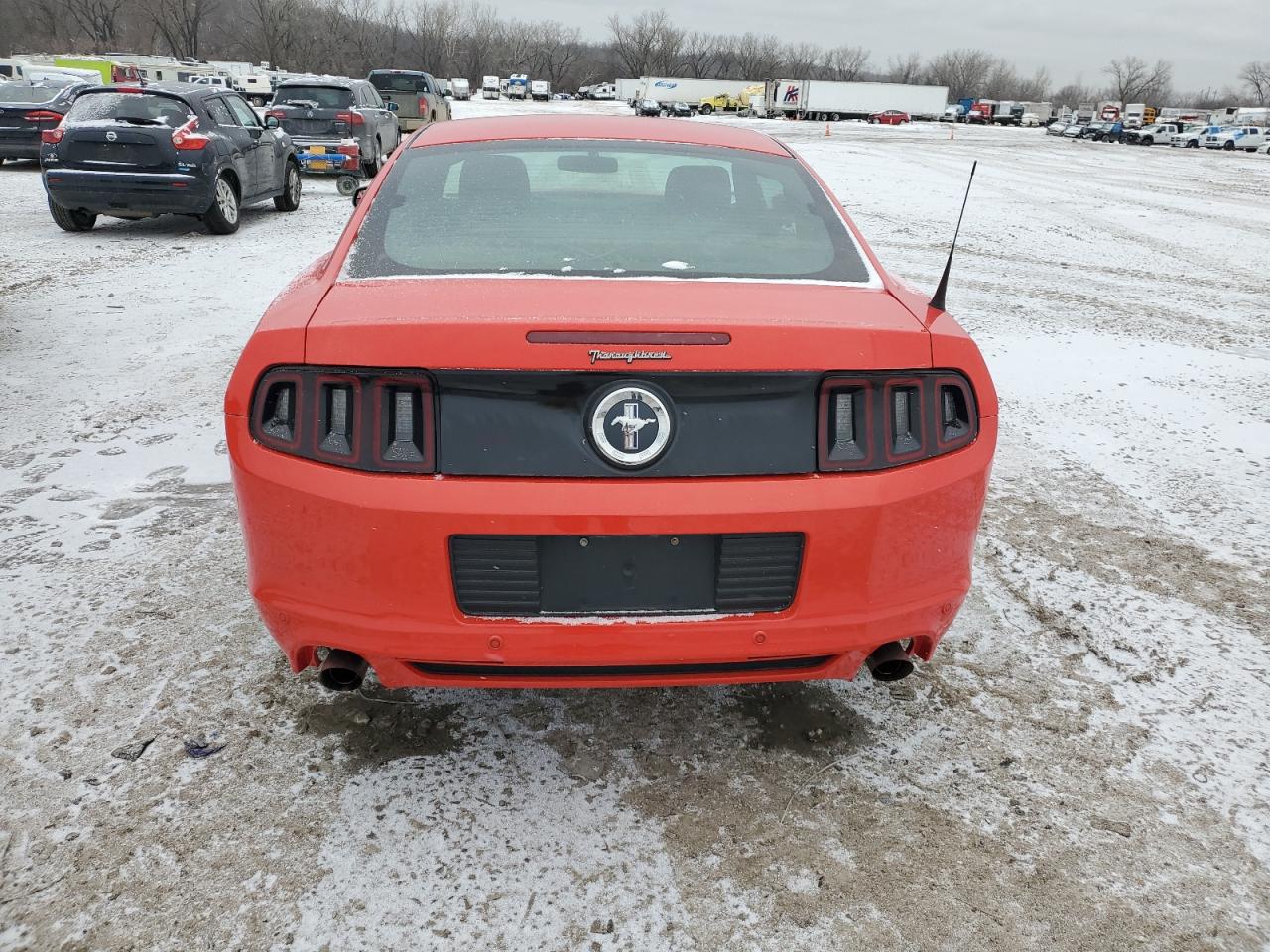2013 Ford Mustang - Image 6