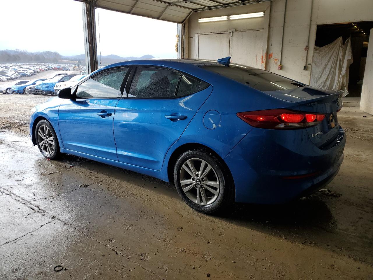 2017 Hyundai Elantra - Image 2