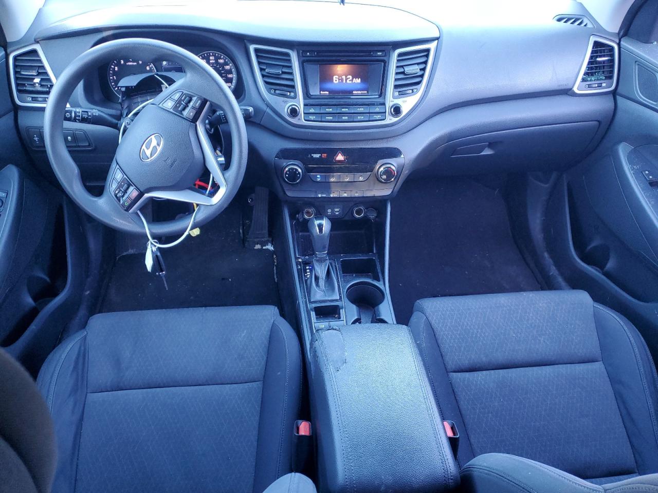 2017 Hyundai Tucson - Image 8