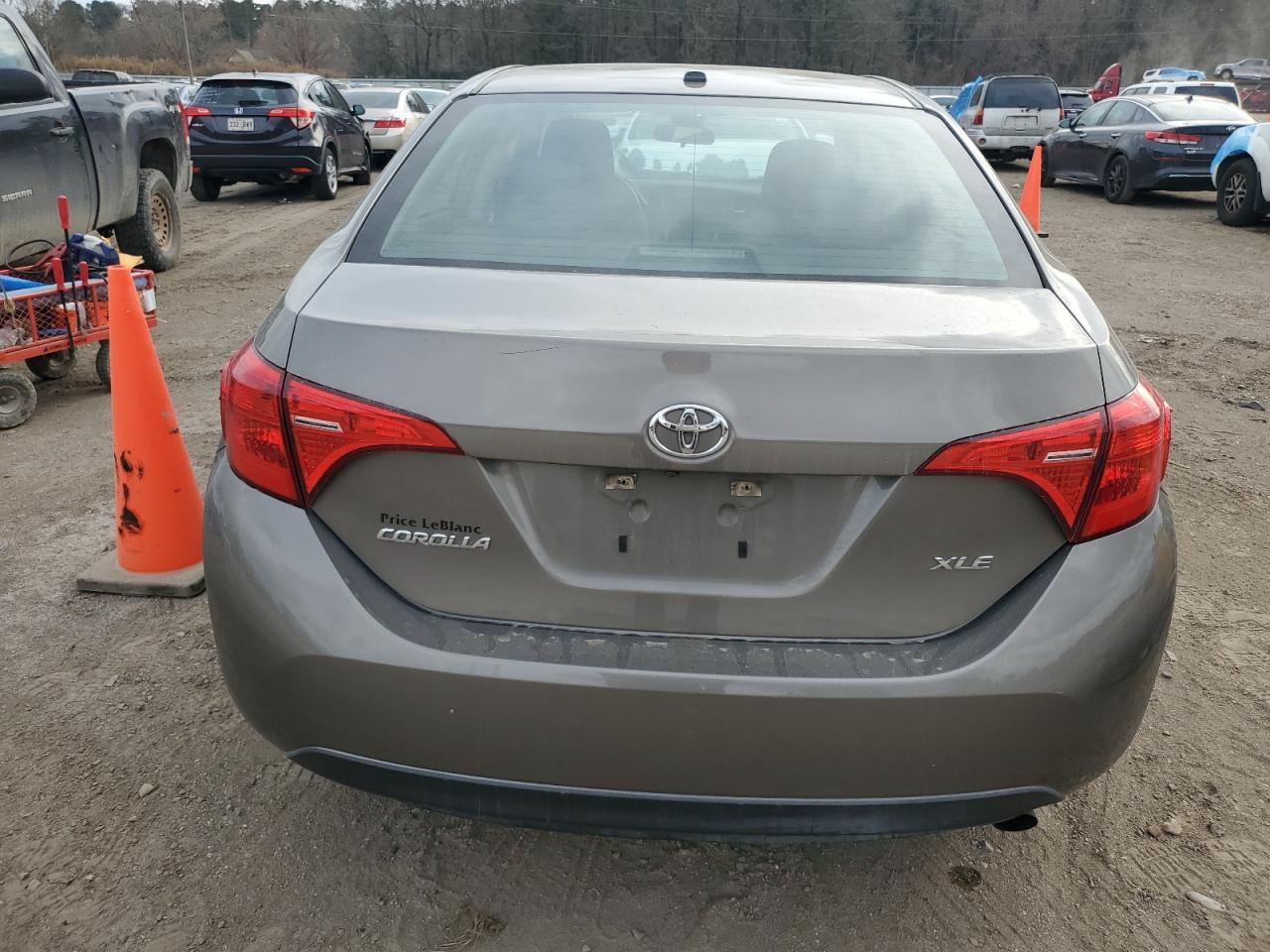 2018 Toyota Corolla - Image 6