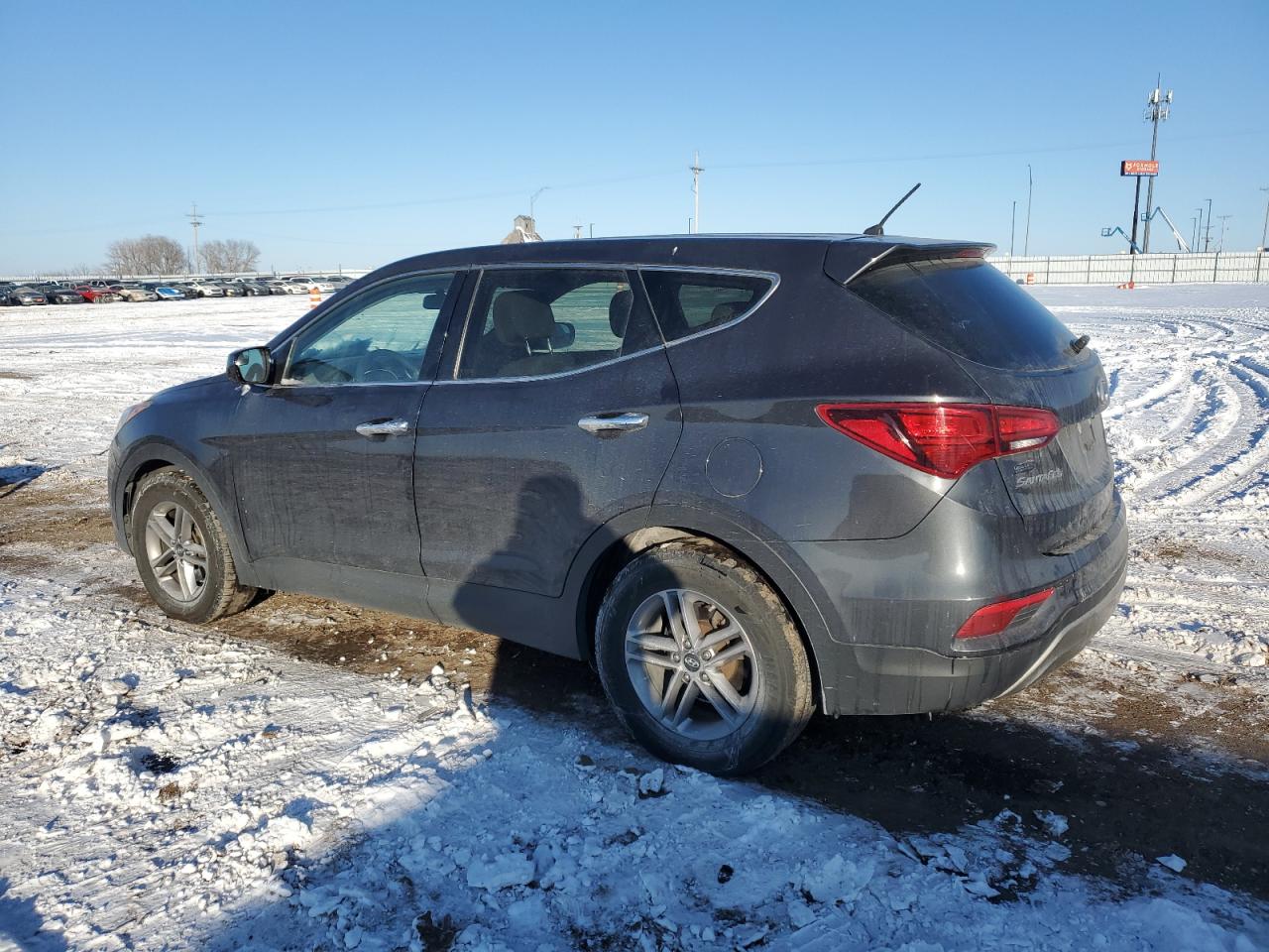 2018 Hyundai Santa Fe - Image 2