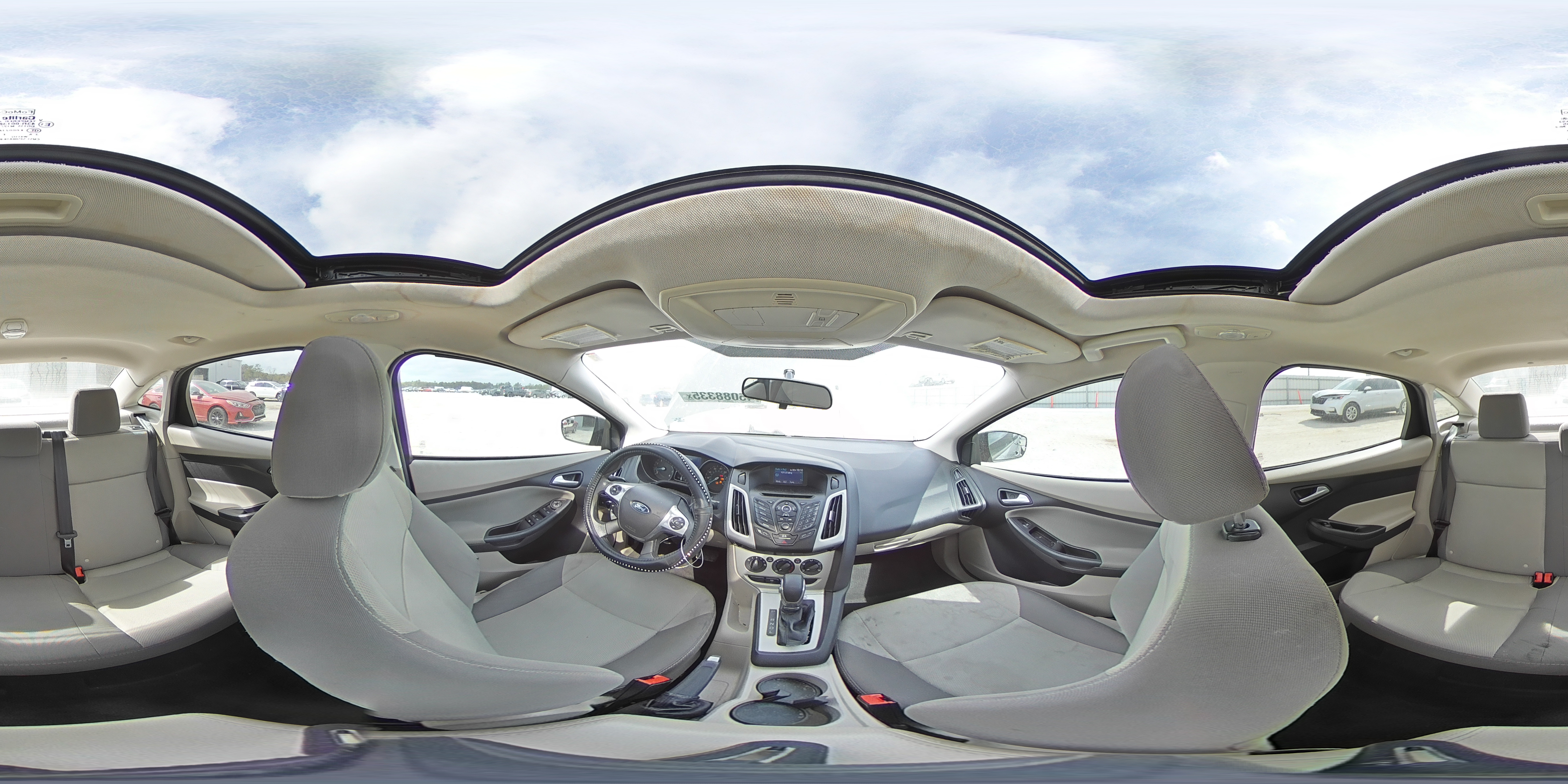 2014 Ford Focus - Image 12