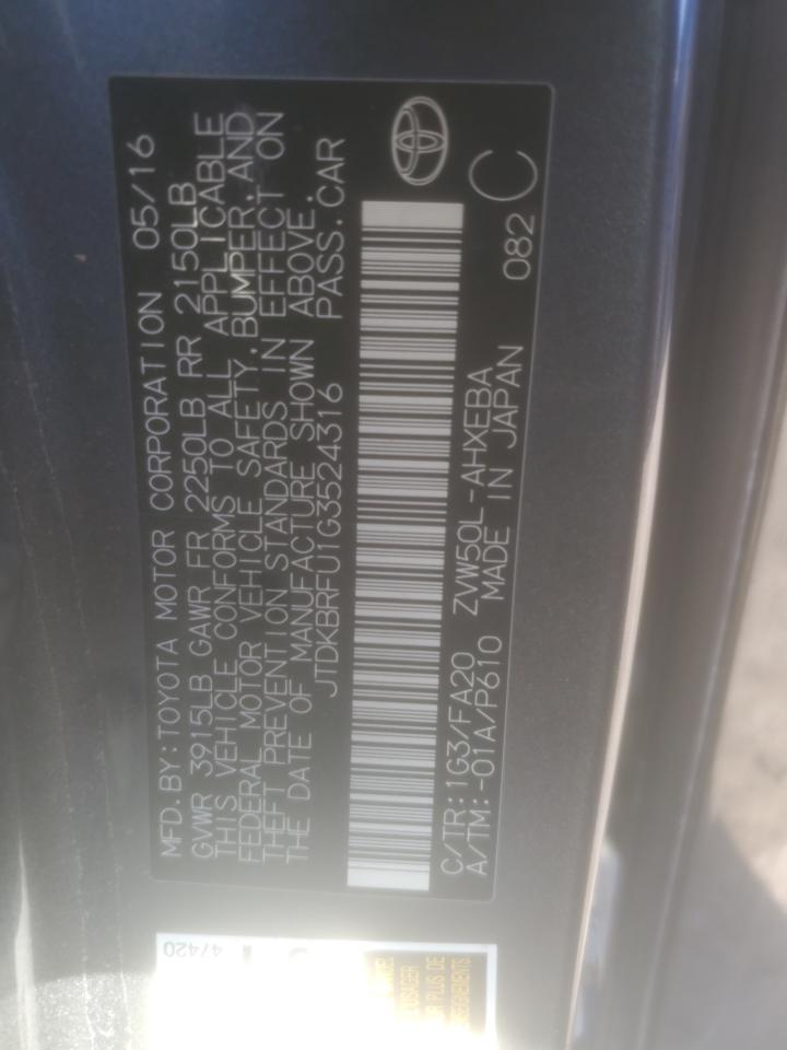2016 Toyota Prius - Image 12