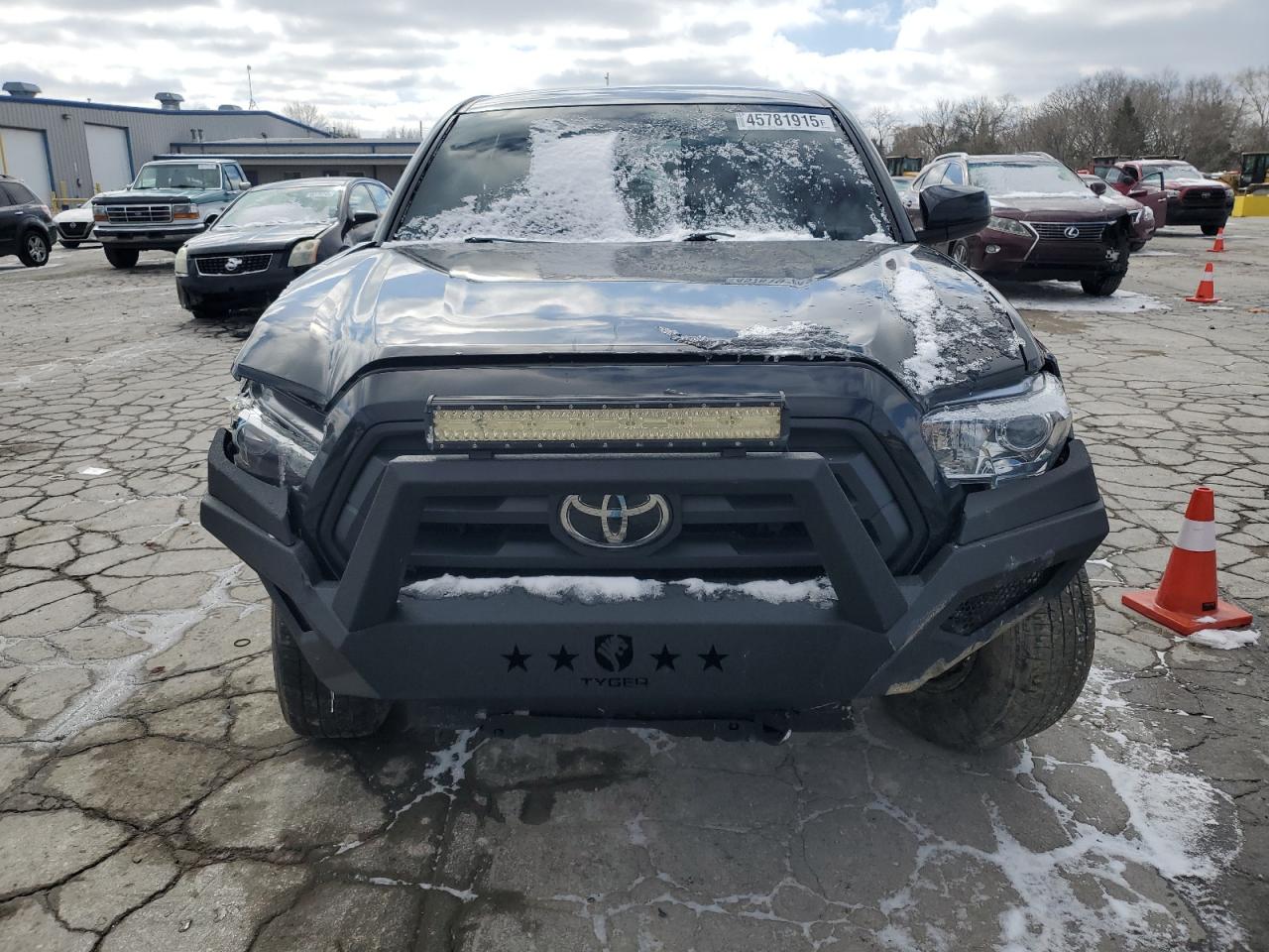 2021 Toyota Tacoma - Image 5