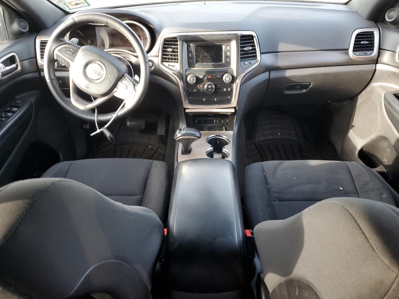 2015 Jeep Grand Cherokee - Image 8