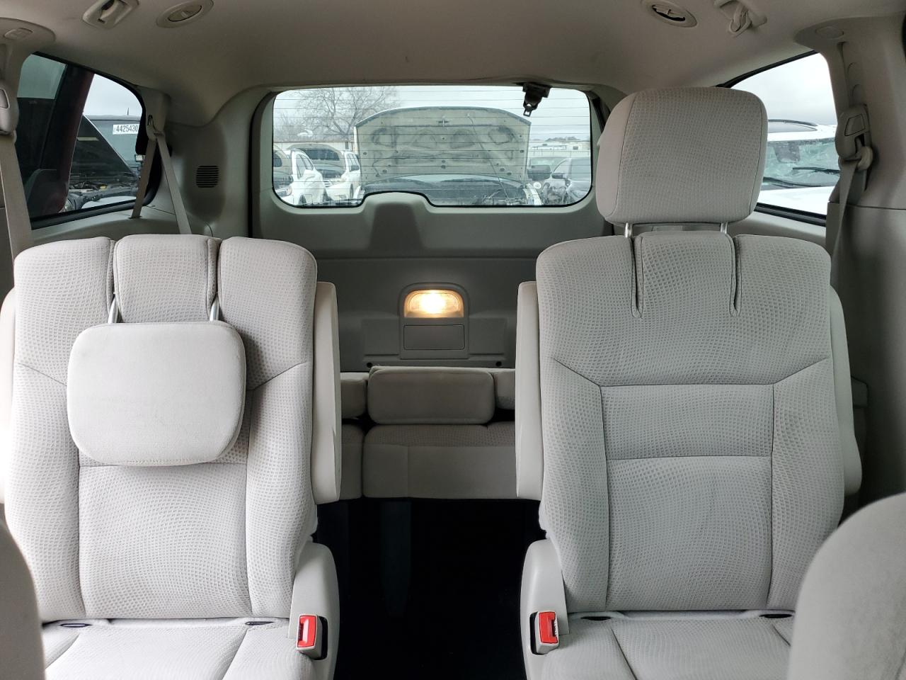 2014 Dodge Caravan - Image 10