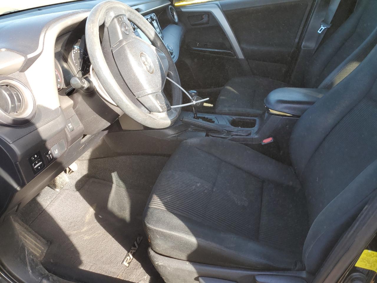 2017 Toyota RAV 4 - Image 7
