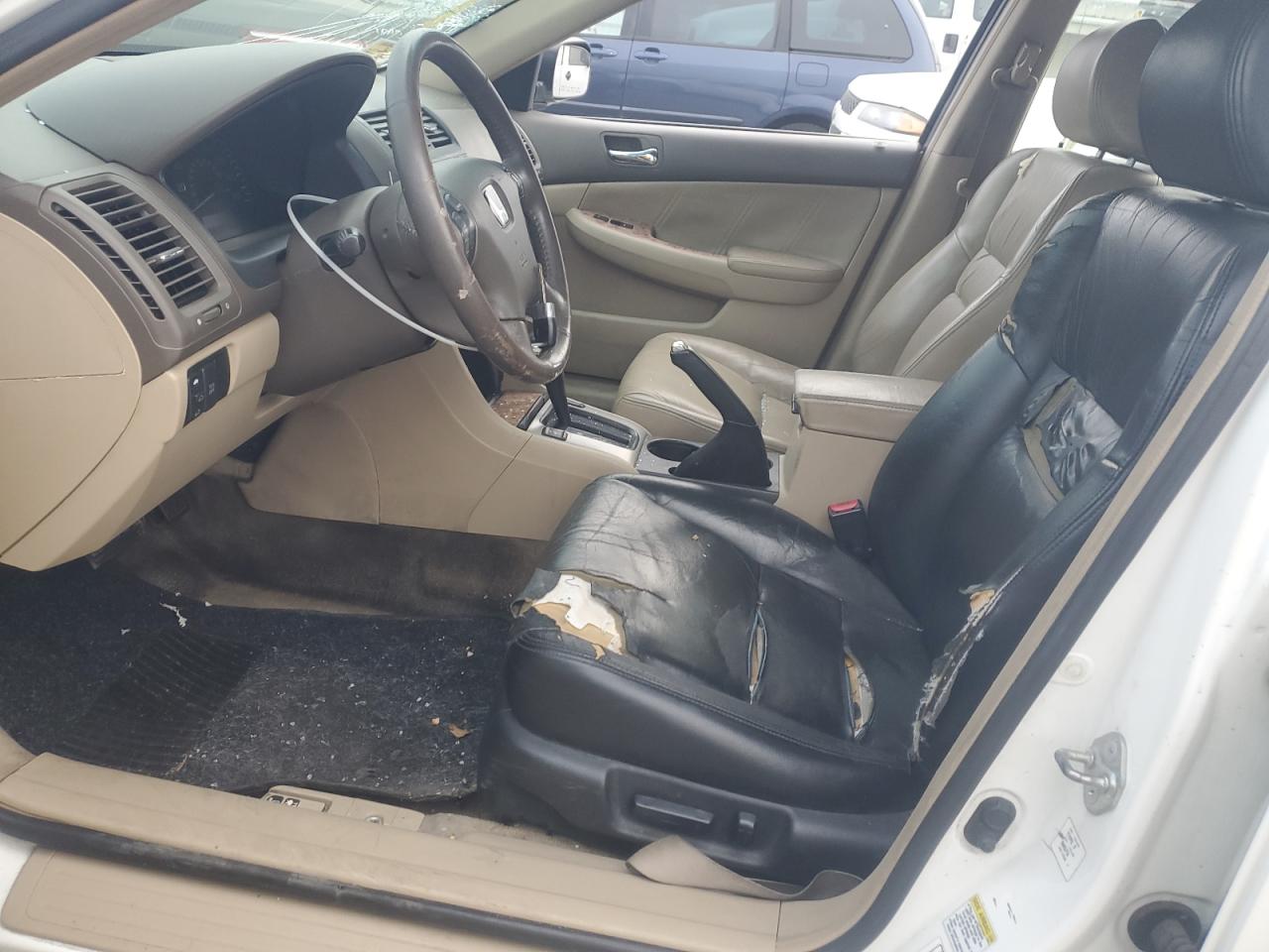 2003 Honda Accord - Image 7