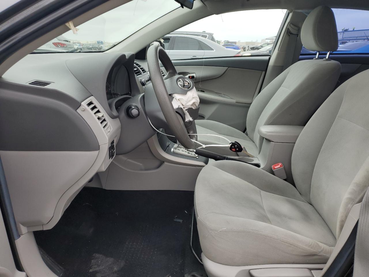 2010 Toyota Corolla - Image 7