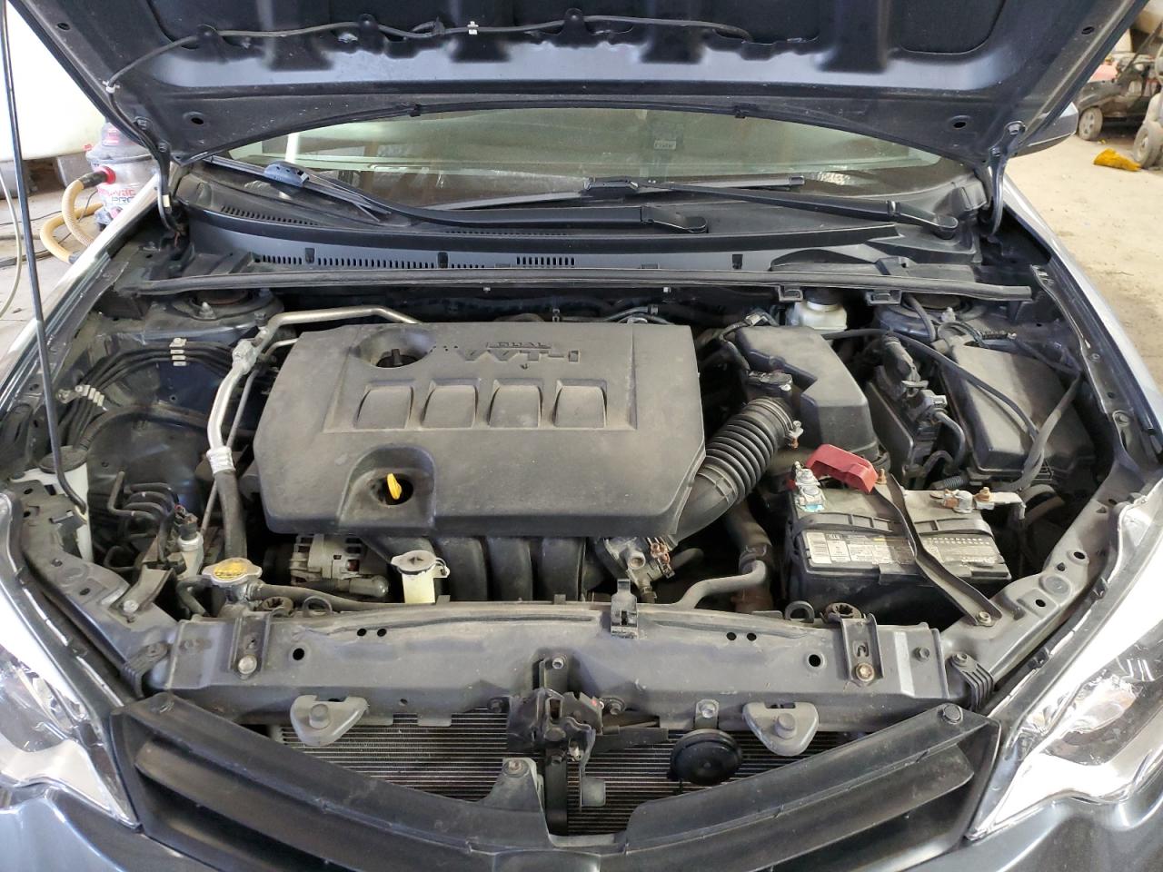 2015 Toyota Corolla - Image 11