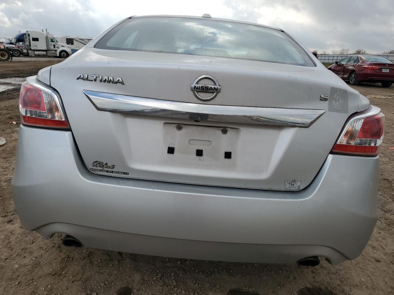 2015 Nissan Altima - Image 6