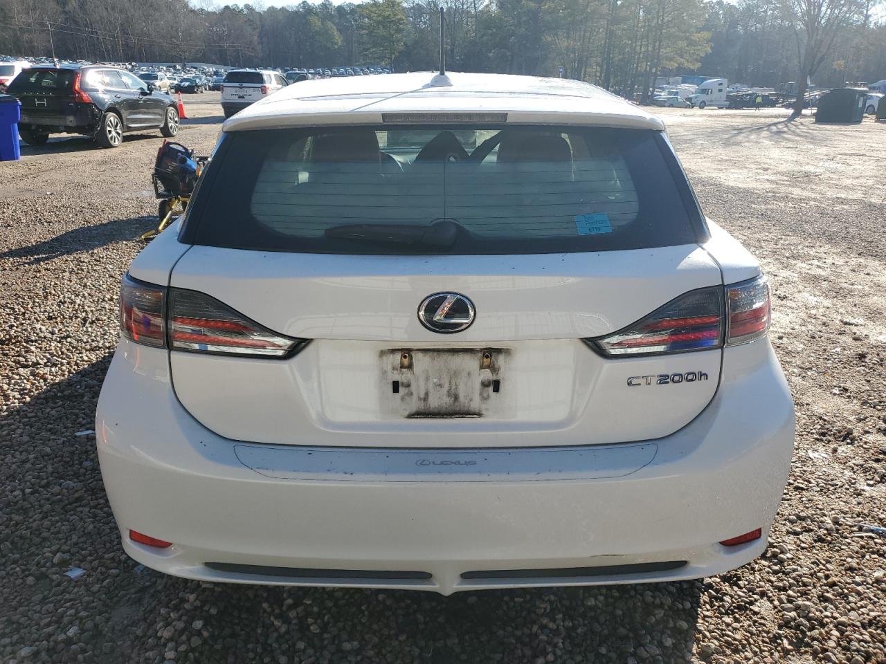 2012 Lexus CT - Image 6
