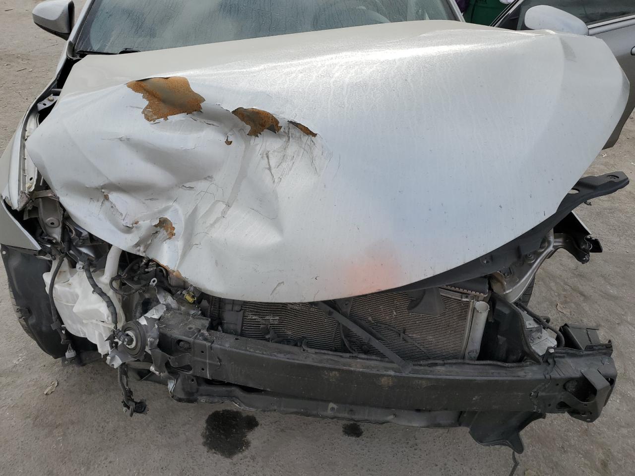 2017 Toyota Camry - Image 13