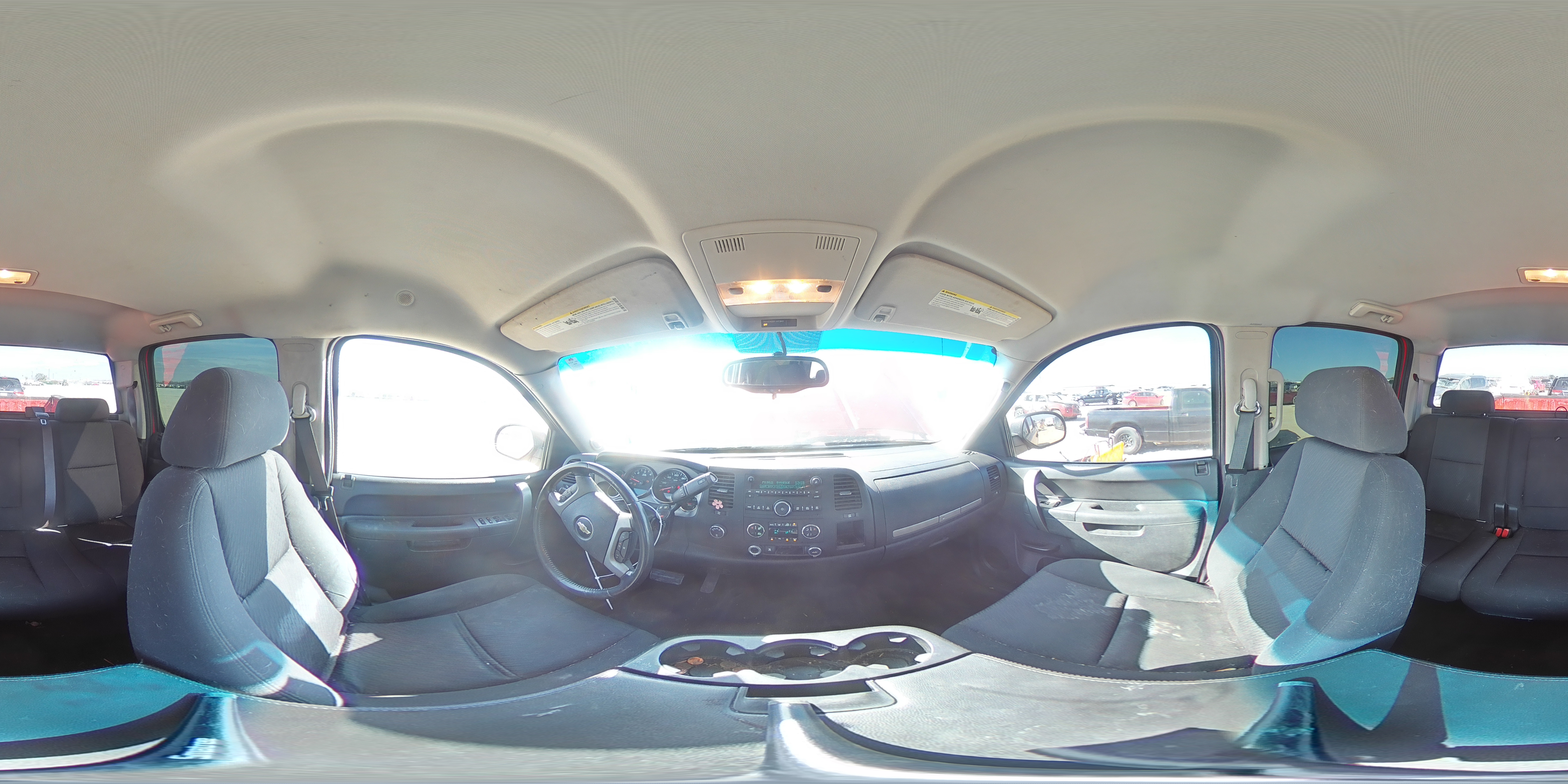 2011 Chevrolet Silverado - Image 13