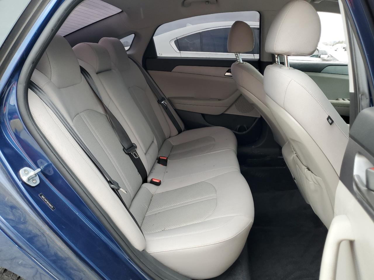 2019 Hyundai Sonata - Image 10