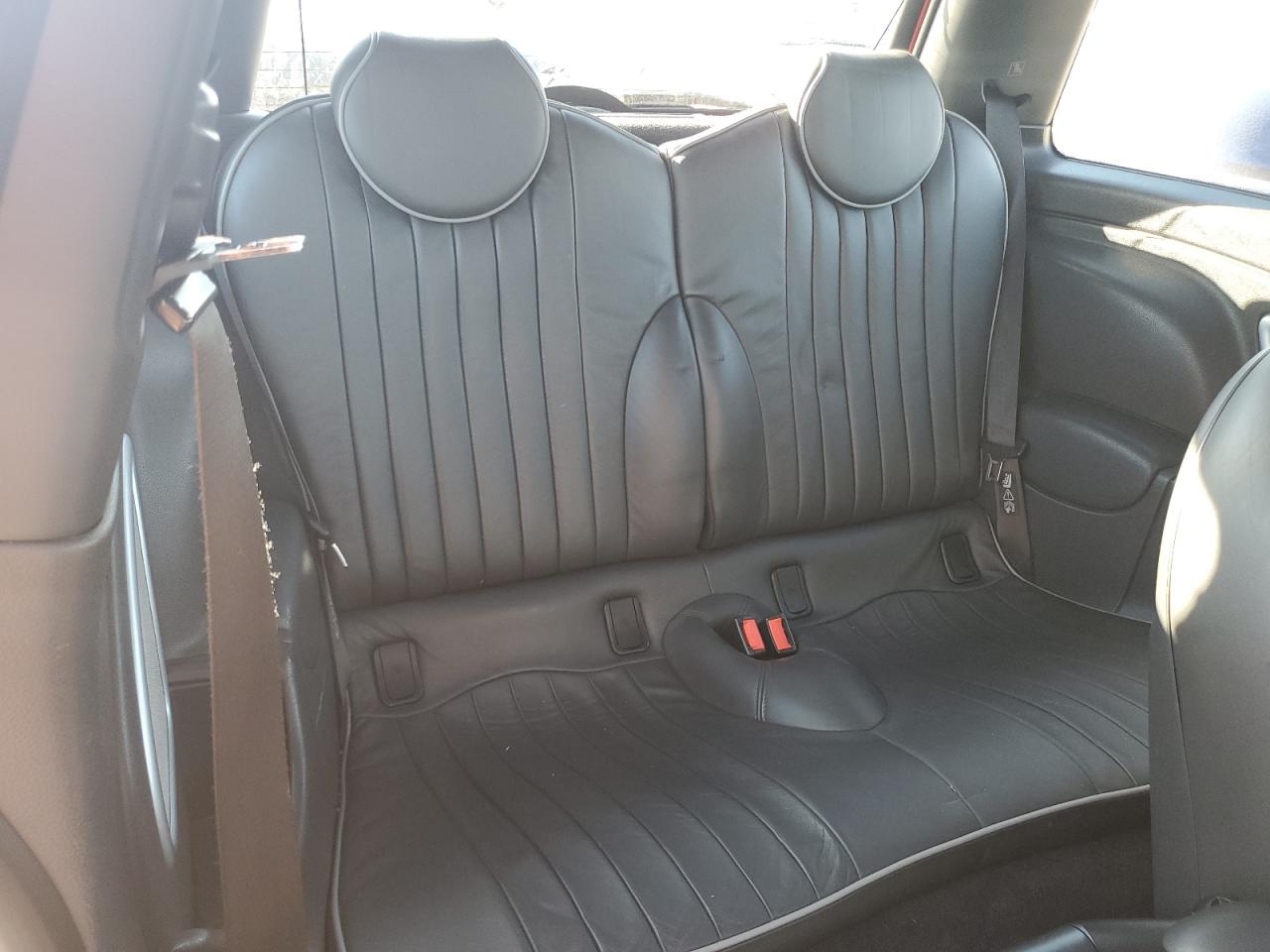 2006 MINI Cooper - Image 11