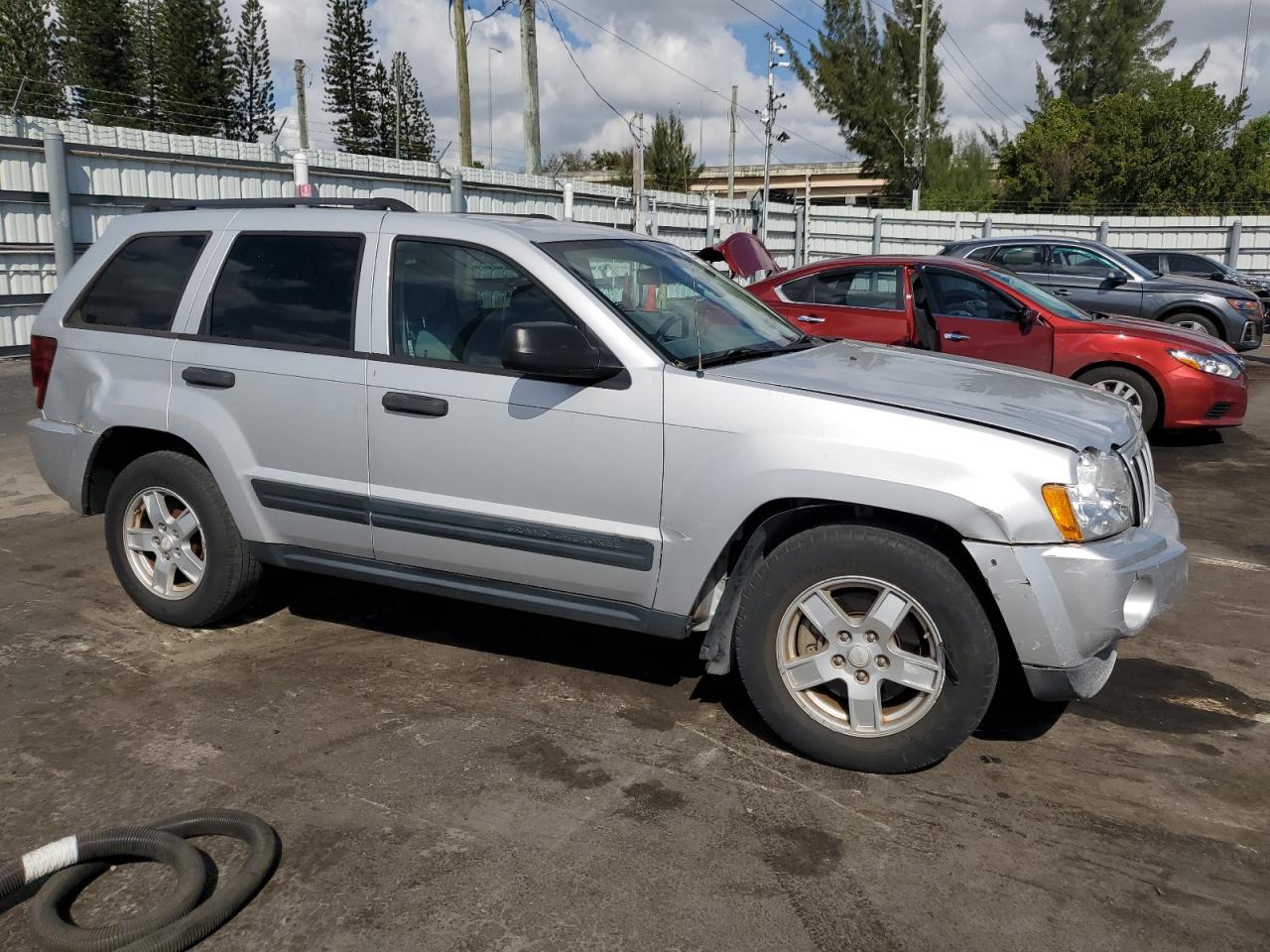2006 Jeep Grand Cherokee - Image 4