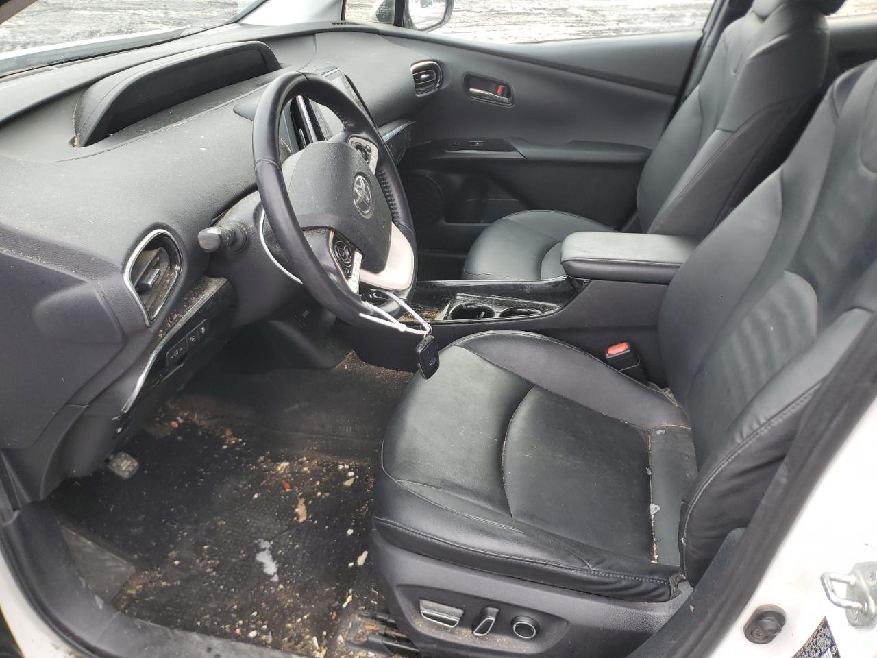 2017 Toyota Prius - Image 7