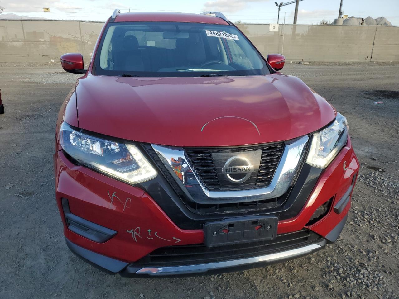 2017 Nissan Rogue - Image 5