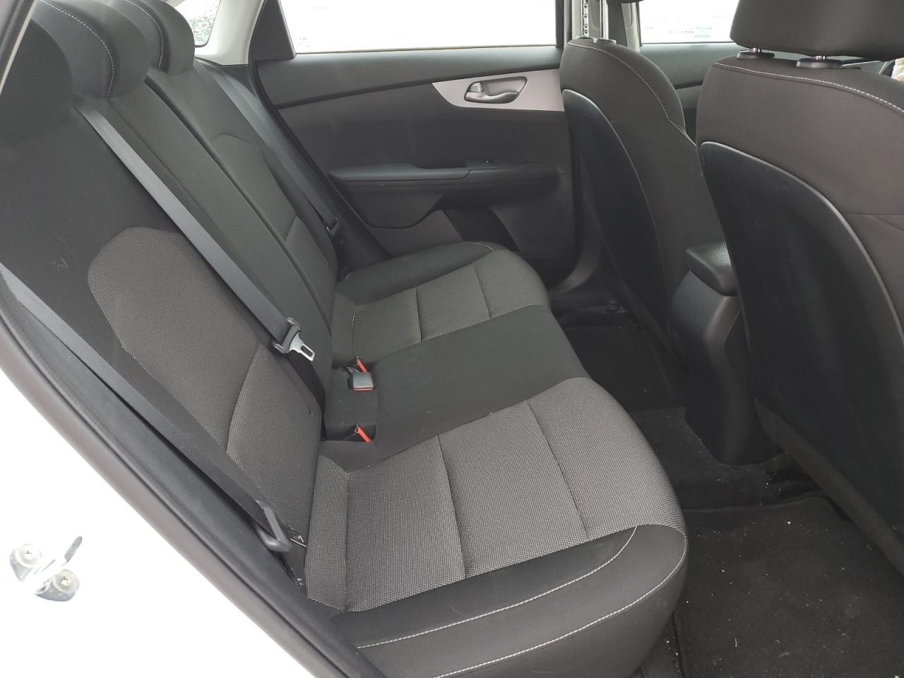 2023 Kia Forte - Image 10